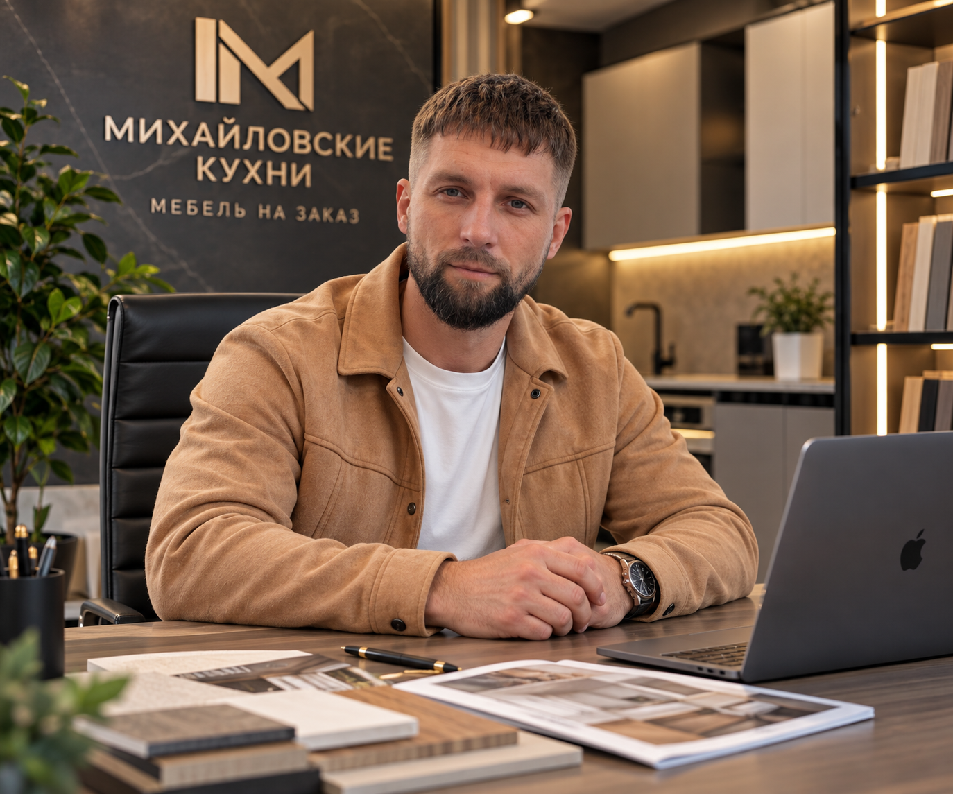 Михаил в студии «Михайловские кухни»